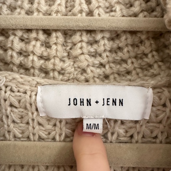 John + Jenn Cream Knitted Chunky Sweater - Picture 3 of 5